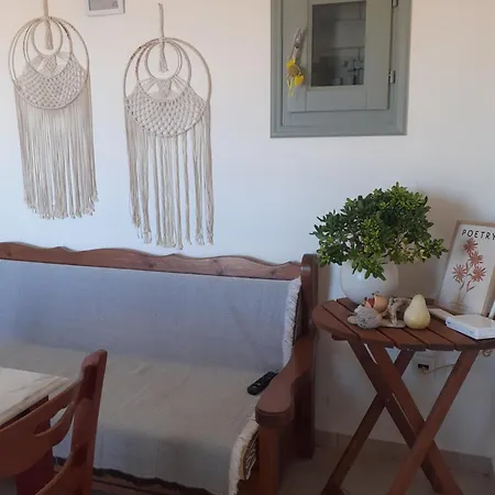 M. 3 Feriehus Agios Romanos