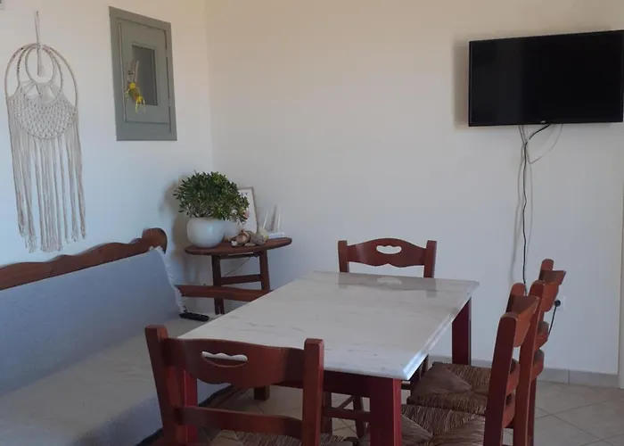 M. 3 * Agios Romanos