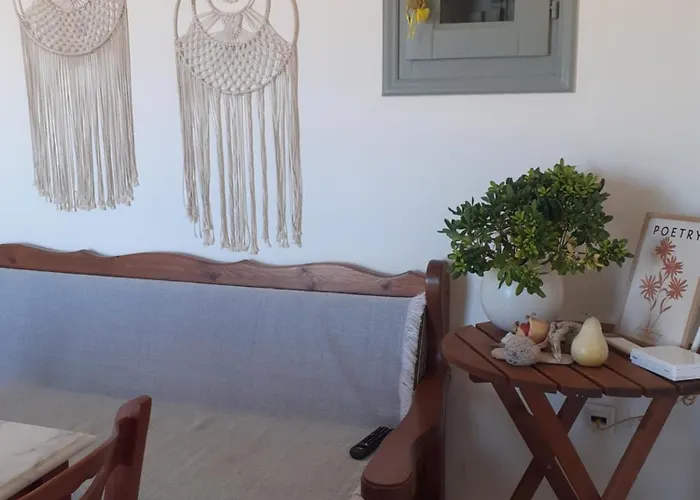 M. 3 Feriehus Agios Romanos